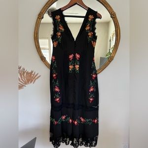 ASOS lace maxi dress women’s size 6 🔥